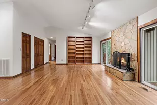 5325 Hideaway Dr, Chapel Hill, NC 27516 - Photo 11