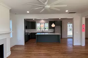 2524 Prince Dr, Raleigh, NC 27606 - Photo 3