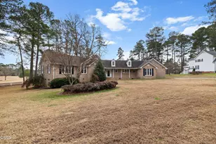 3621 Pine Hollow Dr, Clayton, NC 27520 - Photo 5