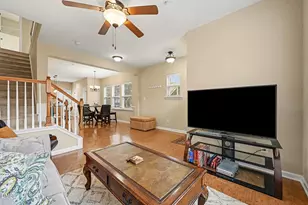 106 Kiley St, Chapel Hill, NC 27516 - Photo 5