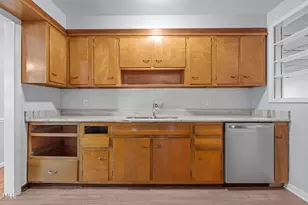 3204 Apache Dr, Raleigh, NC 27609 - Photo 29