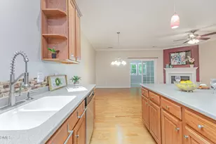 10141 Bessborough Dr, Raleigh, NC 27617 - Photo 11