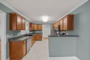 1657 Alzora Ct, Burlington, NC 27217 - Photo 21