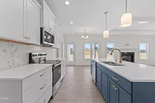 632 Tart Town Rd, Dunn, NC 28334 - Photo 11