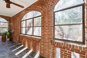 907 W Johnson St, Raleigh, NC 27605 - Photo 11