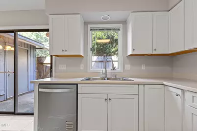 4350 Hunters Club Drive, Raleigh, NC 27606 - Photo 5