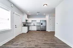 639 N O'Neil St, Clayton, NC 27520 - Photo 3