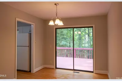 417 Landerwood Lane, Chapel Hill, NC 27517 - Photo 5