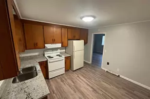 334 Clark St, Durham, NC 27701 - Photo 5