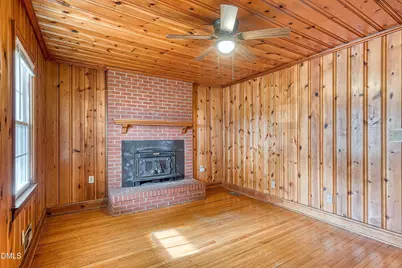 629 E Main Street, Clayton, NC 27520 - Photo 17