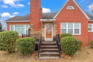 629 E Main St, Clayton, NC 27520 - Photo 3