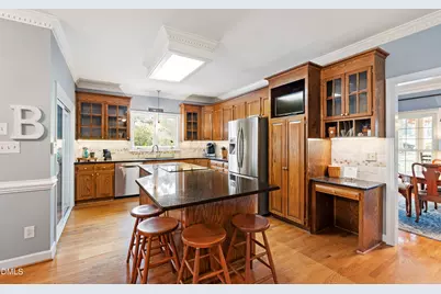 1220 Enchanted Oaks Drive, Raleigh, NC 27606 - Photo 9