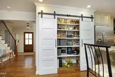 1105 Manchester Drive, Raleigh, NC 27609 - Photo 15