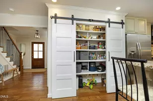 1105 Manchester Dr, Raleigh, NC 27609 - Photo 15