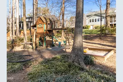 1105 Manchester Drive, Raleigh, NC 27609 - Photo 67