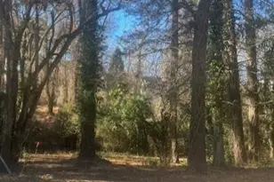 3105 Agecroft Rd, Raleigh, NC 27608 - Photo 1