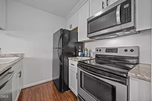 102 Choptank Ct, Cary, NC 27513 - Photo 9