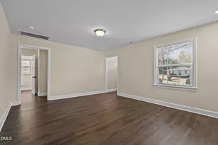 260 E Elm St, Robbins, NC 27325 - Photo 11