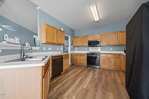 8708 Wild Wood Forest Dr, Raleigh, NC 27616 - Photo 27