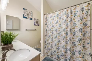 6900 Glenroy Ct, Raleigh, NC 27616 - Photo 15