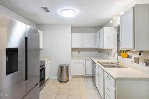 6900 Glenroy Ct, Raleigh, NC 27616 - Photo 11