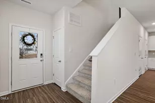 46 Coffee Tree Cir, Clayton, NC 27527 - Photo 9