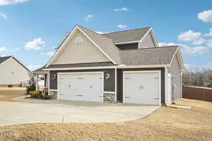 191 Belmont Farms Dr, Benson, NC 27504 - Photo 3