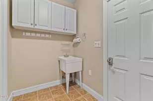 5628 Voorhees Ln, Holly Springs, NC 27540 - Photo 37