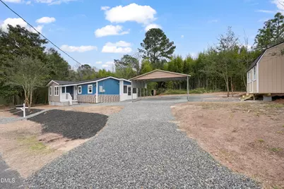 100 Blyther Street, Aberdeen, NC 28315 - Photo 3