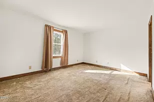 303 S Stratford Dr, Henderson, NC 27537 - Photo 9