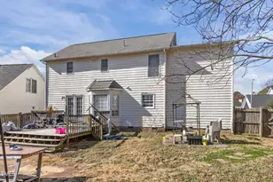 804 Falling Wind Ct, Raleigh, NC 27610 - Photo 19