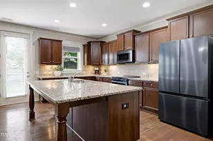 719 Shoals Lake Dr, Fuquay-Varina, NC 27526 - Photo 15