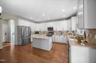 514 N Scotswood Blvd, Hillsborough, NC 27278 - Photo 21