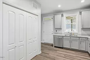 106 S Adams St, Durham, NC 27703 - Photo 13