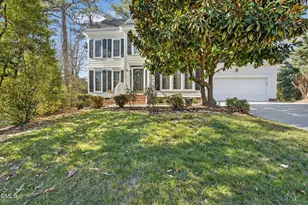 105 Legend Oaks Ct, Cary, NC 27513 - Photo 3