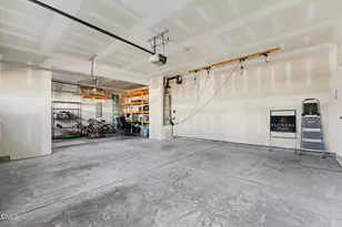 93 Thornbury St, Clayton, NC 27527 - Photo 33