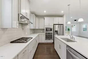 2913 Macbeth Ln, Apex, NC 27502 - Photo 17