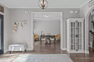 6628 Chevalier Ln, Holly Springs, NC 27540 - Photo 9