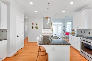 100 Maywood Way, Chapel Hill, NC 27516 - Photo 15