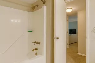 677 Pine Ridge Pl, Raleigh, NC 27609 - Photo 5