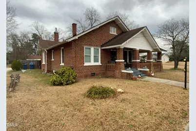 304 W Harnett Street, Dunn, NC 28334 - Photo 11