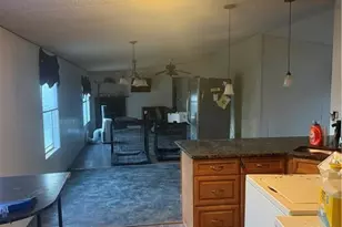 270 Meadowfield Cir, Aberdeen, NC 28315 - Photo 3