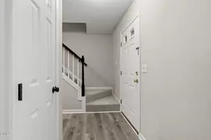 112 Romaine Ct, Cary, NC 27513 - Photo 7