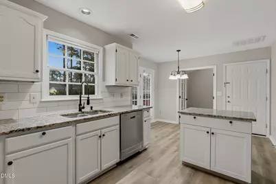 112 Romaine Court, Cary, NC 27513 - Photo 17