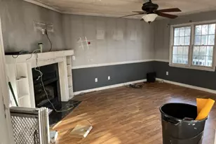 370 Sanders Rd, Benson, NC 27504 - Photo 5