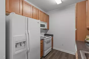 215 Savannah Ridge Rd, Holly Springs, NC 27540 - Photo 13