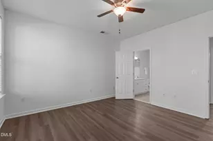 215 Savannah Ridge Rd, Holly Springs, NC 27540 - Photo 17