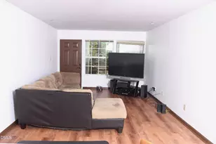 4907 Hollenden Dr, Raleigh, NC 27616 - Photo 5