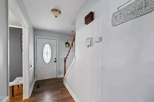 6016 Bellow St, Raleigh, NC 27609 - Photo 3