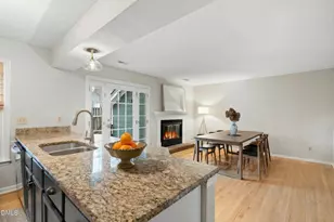 1515 Hemphill Dr, Raleigh, NC 27609 - Photo 9